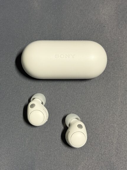 Sony WF-C700N täysin langattomat in-ear kuulokkeet (valkoinen)